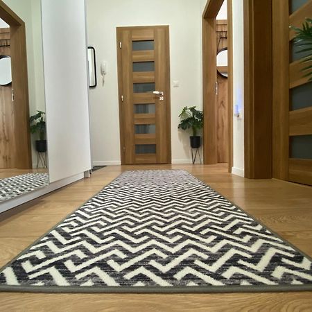 Apartment Mala Praha & Parking In The Garage Ζιλίνα Εξωτερικό φωτογραφία