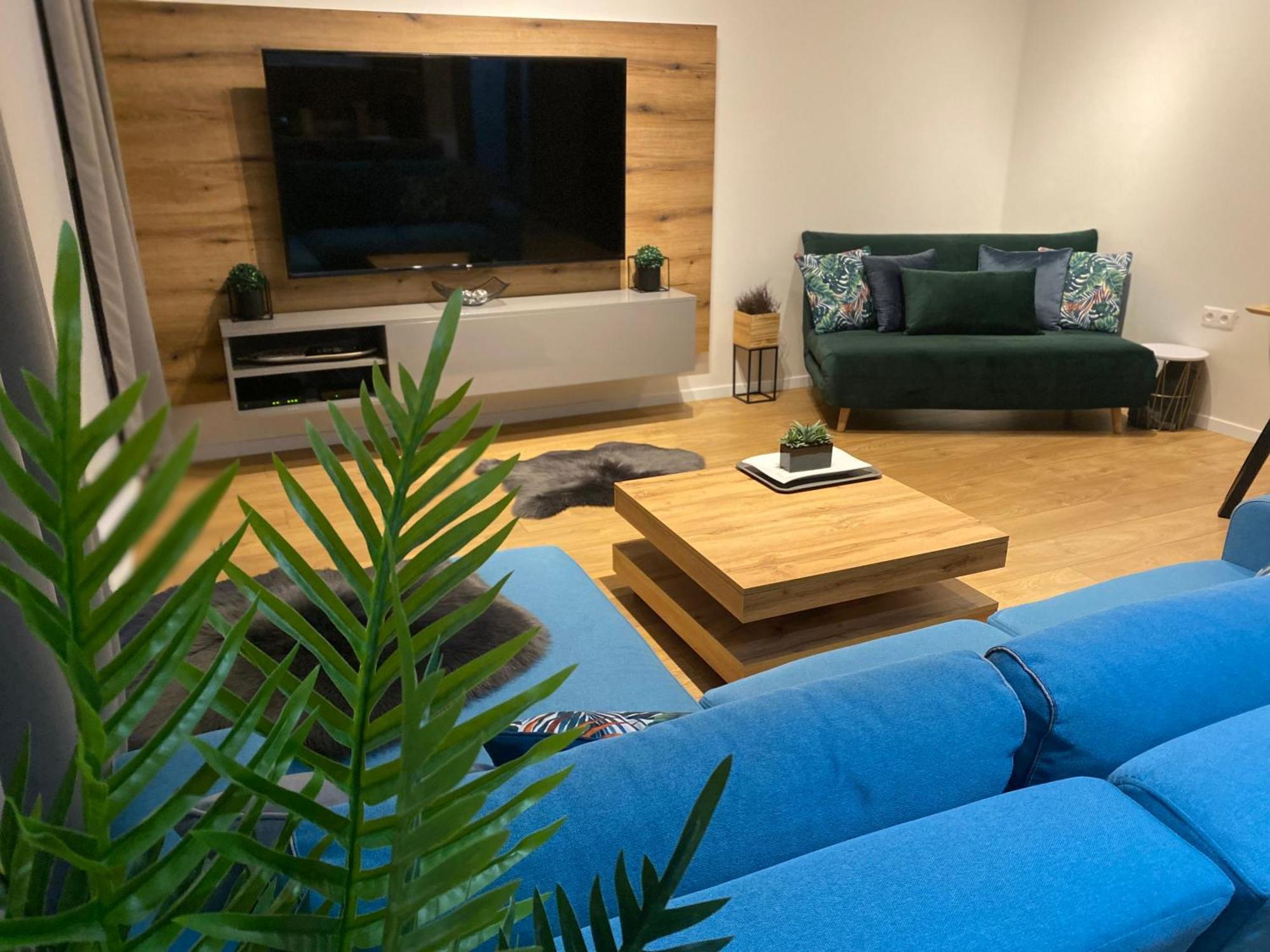 Apartment Mala Praha & Parking In The Garage Ζιλίνα Εξωτερικό φωτογραφία